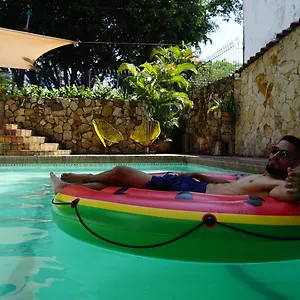 Casa Arq Homestay Cali
